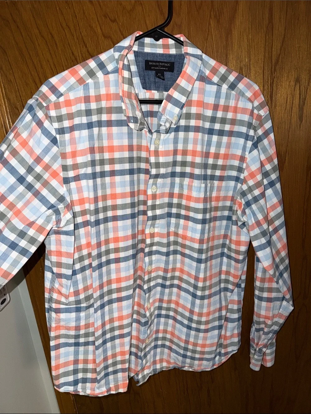 Banana Republic Coral, Light Blue & Gray Plaid Button-Down Shirt